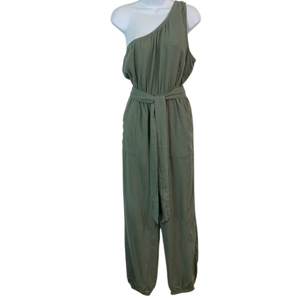 AMERICAN EAGLE One Shoulder Army Green Cropped Jumpsuit Sz M